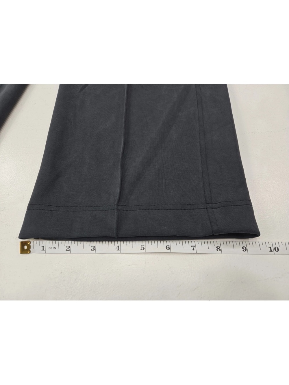 Lululemon Softstreme Pintuck Mid-Rise Pant In Black Size S Womens - Picture 12 of 12
